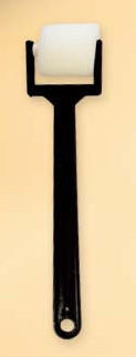 Валик поролоновый 20 мм с пластиковой ручкой Schreiber S-1726