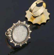 Основа для кольца регулируемая, цвет черненое золото, площадка 18 мм Арт. 1507912    20  р.